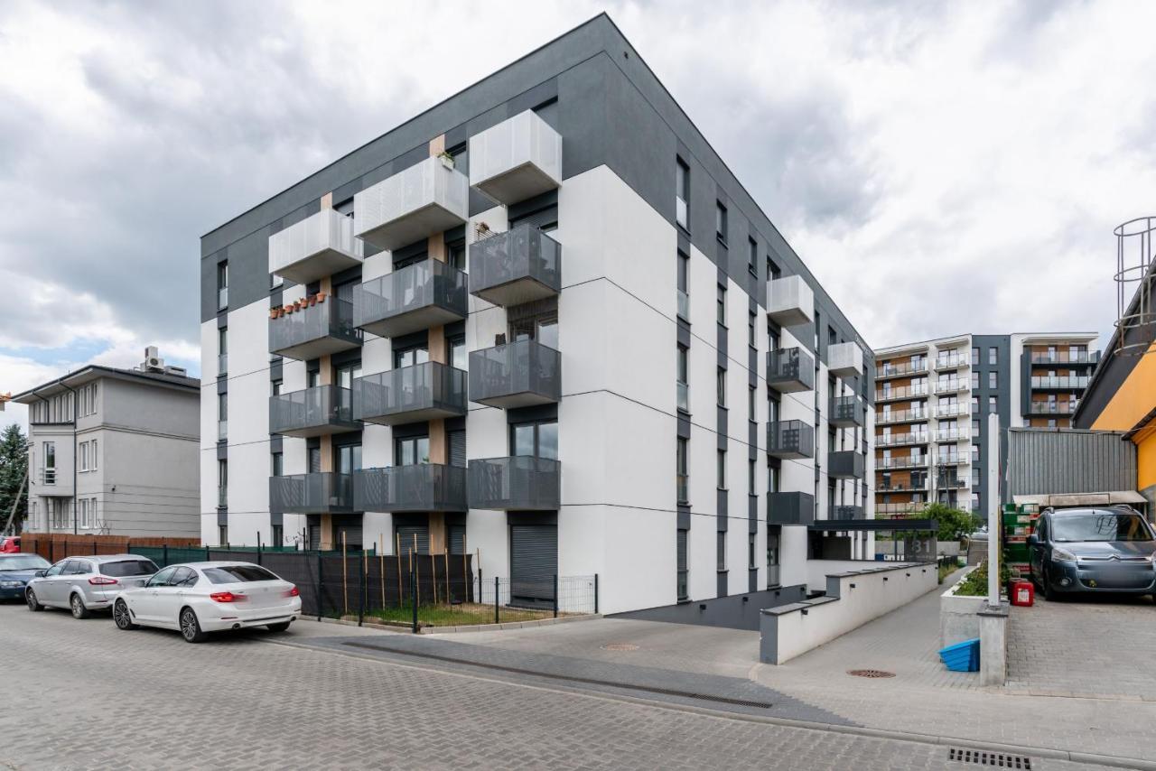 Apartments With Garden Dmowskiego 81 By Noclegi Renters Poznań Eksteriør bilde
